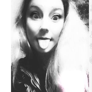 Meet your Posher, Denyse